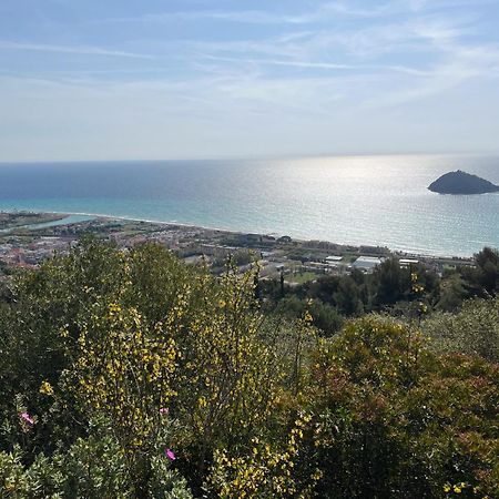 Le Torri Riviera Holiday Albenga Kültér fotó