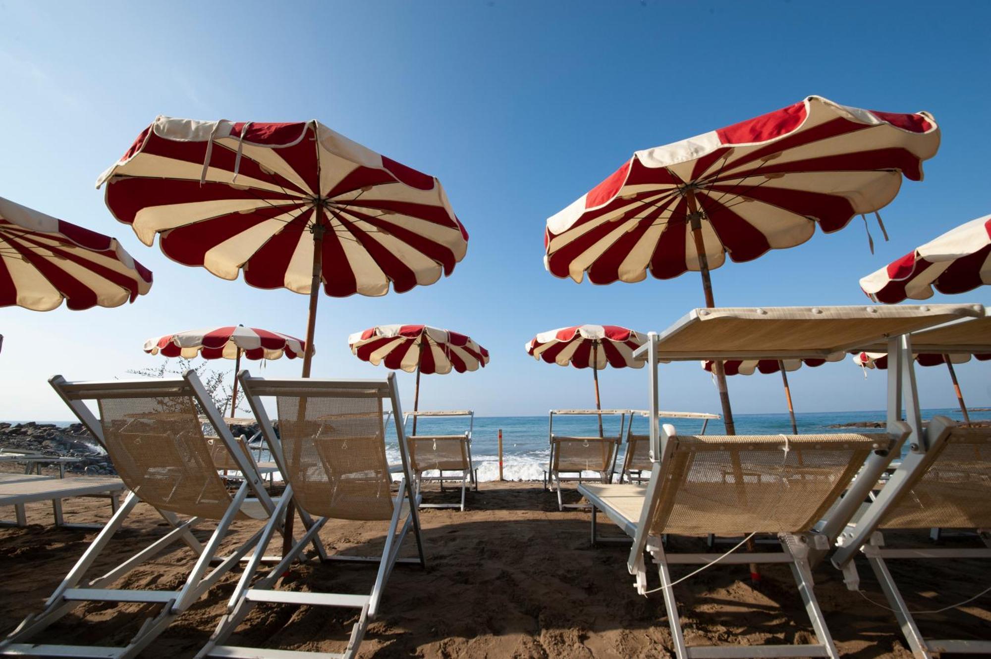 Le Torri Riviera Holiday Albenga Kültér fotó